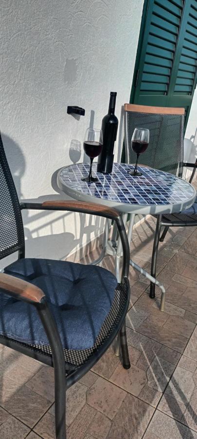 Anna Apartment Biograd Na Moru Luaran gambar